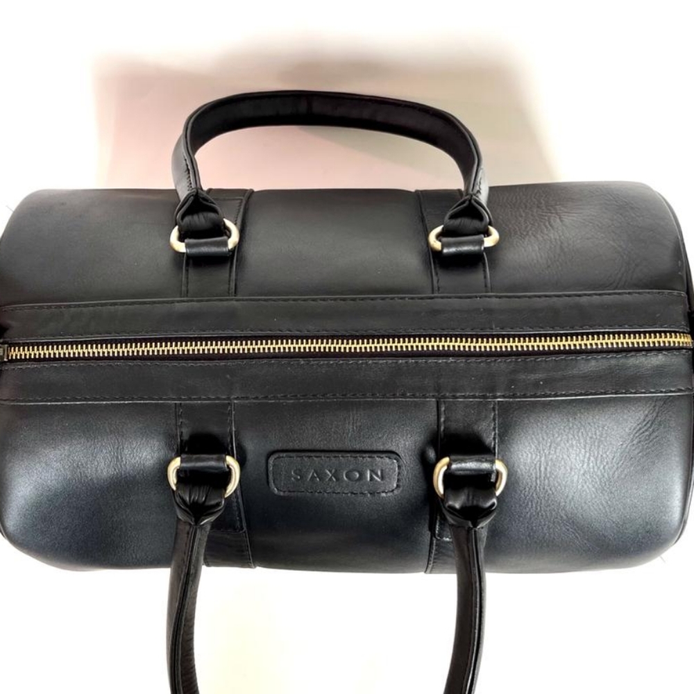 *** This has minor flaws*** Leather Duffle, Small Duffle, Day trip Bag - Picture 5 of 16